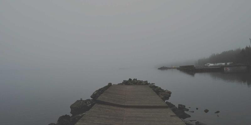 智慧生活新篇章：E盒之家基于Zigbee与Matter协议的智能照明混合组网方案深度解析