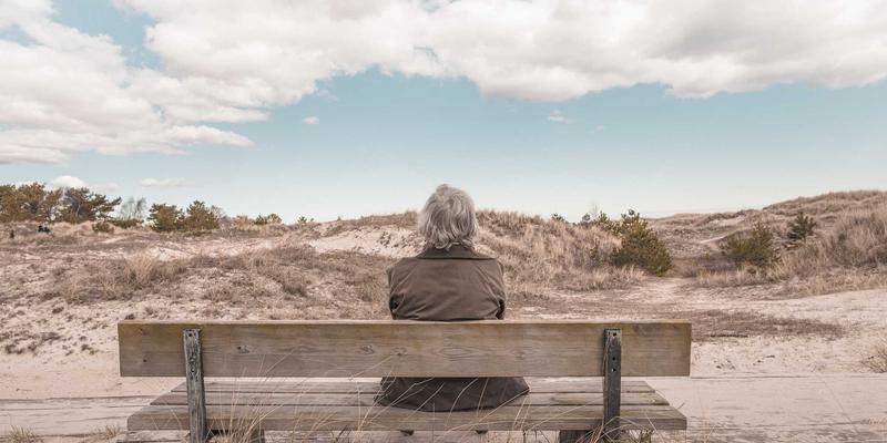 智能家居系统:从智能照明到全屋智能的演进之路