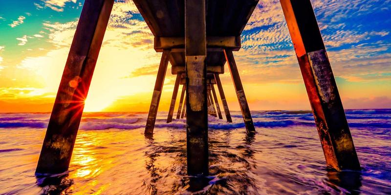 智能家居背景音乐系统设计：E盒之家如何通过多房间音频同步与智能安防打造沉浸式生活体验